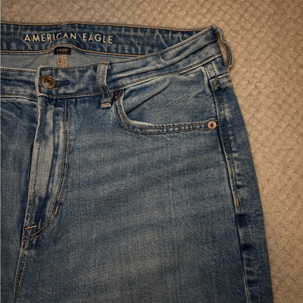 American Eagle Outfitters High Rise Ripped Jeans - Blue - Picture 2 of 3